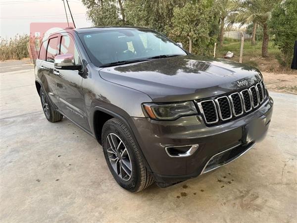 جيب جراند شيروكي 2020 للبيع في العراق -  بغداد